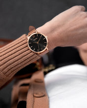 Load image into Gallery viewer, The Eros - Black + Caramel
