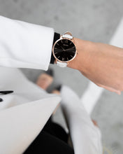 Load image into Gallery viewer, The Eros - White + Black
