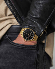 Load image into Gallery viewer, The Kairos Mesh - Black/Gold
